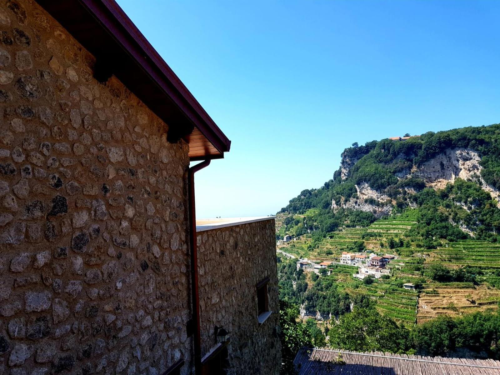 Agriturismo Orrido Di Pino Agerola Exteriör bild
