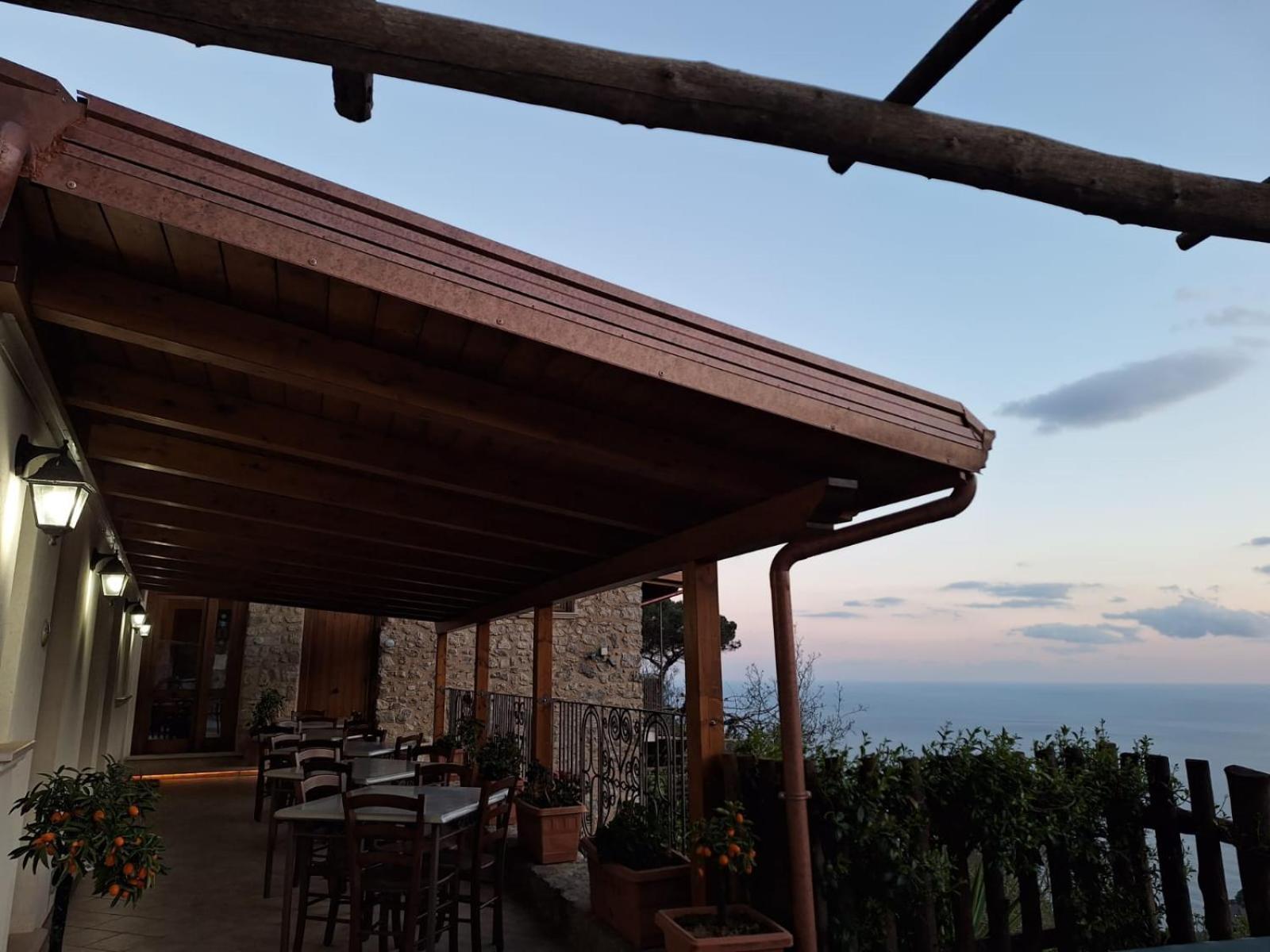 Agriturismo Orrido Di Pino Agerola Exteriör bild