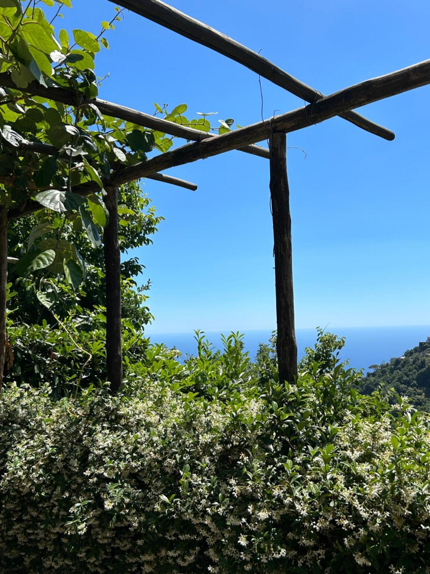 Agriturismo Orrido Di Pino Agerola Exteriör bild